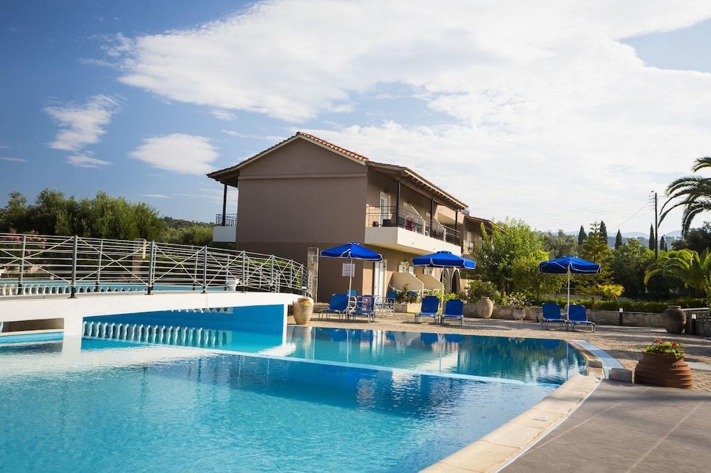 Olive Grove Studios & Apartments Svoronata Ngoại thất bức ảnh