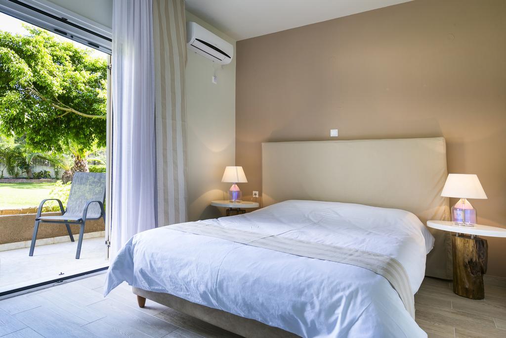 Olive Grove Studios & Apartments Svoronata Ngoại thất bức ảnh