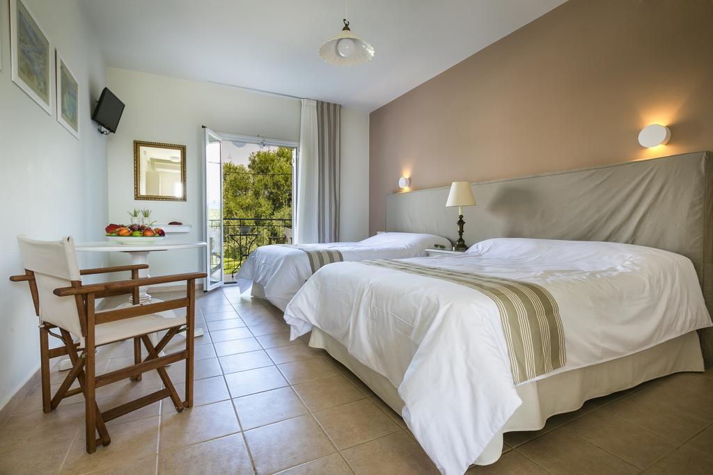 Olive Grove Studios & Apartments Svoronata Ngoại thất bức ảnh