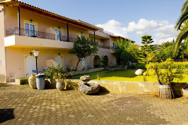 Olive Grove Studios & Apartments Svoronata Ngoại thất bức ảnh