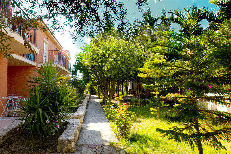 Olive Grove Studios & Apartments Svoronata Ngoại thất bức ảnh